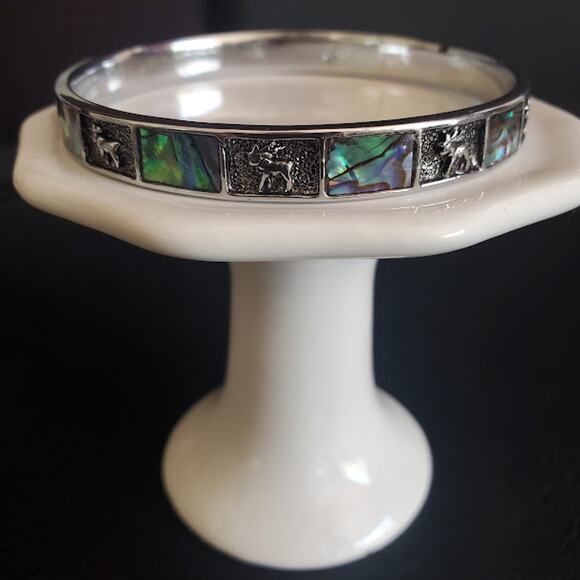 VTG Abalone Shell Inlay Bangle Bracelet Silver Tone with Ram Inserts Signed M - Picture 1 of 9